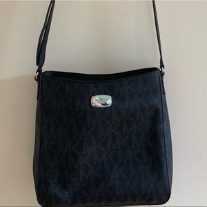 MICHAEL KORS CROSSBODY